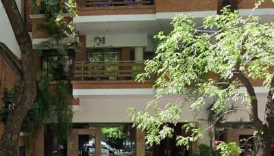 Adorni compró un departamento en Caballito por USD 230.000 con una hipoteca privada