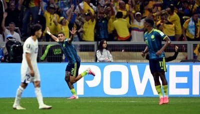 Colombia se impuso ante Uzbekistán y cerró la primera fecha del Mundial